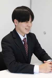 紺谷 哲